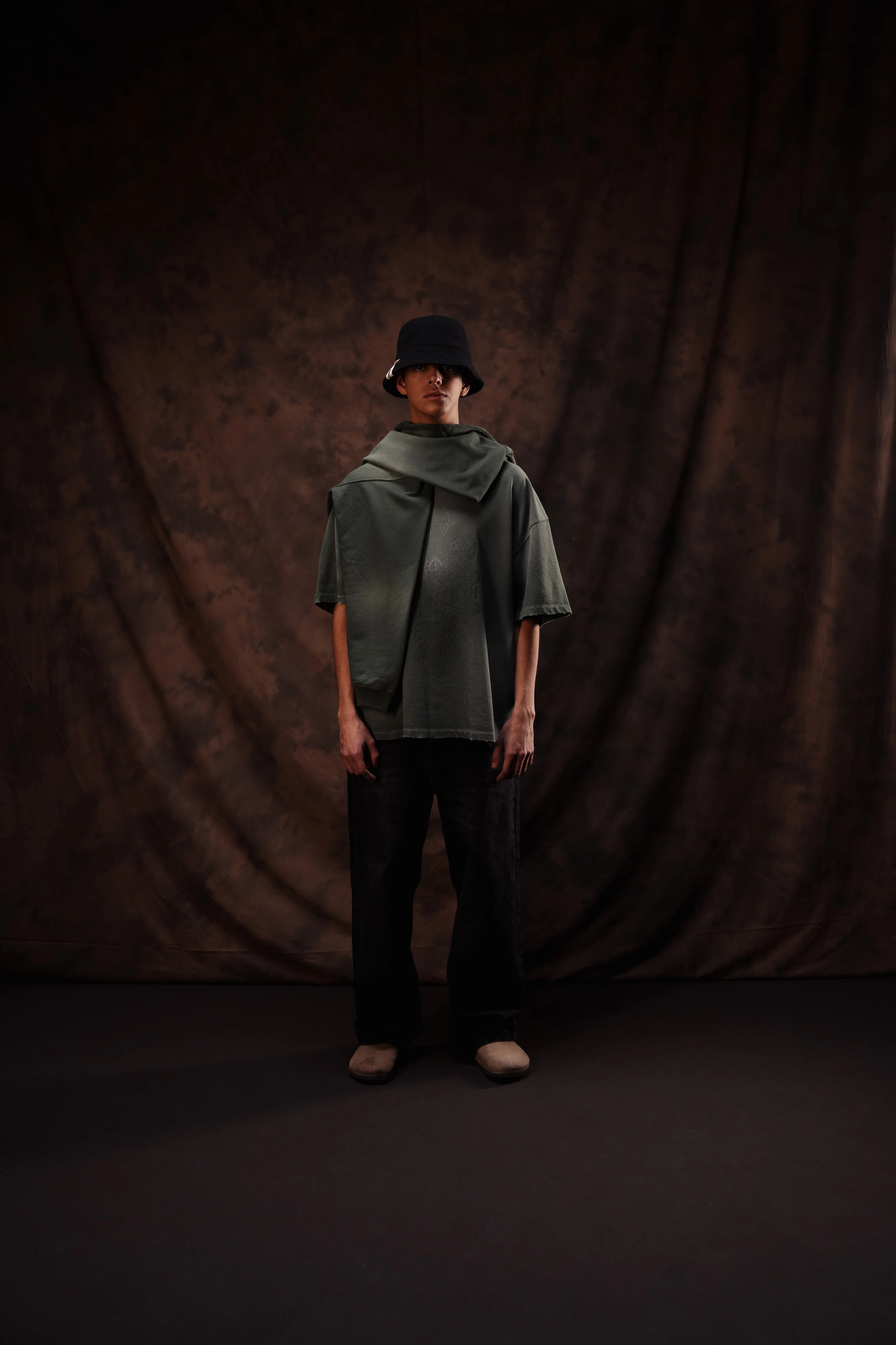 FIG LEAF HOODIE - Image 5