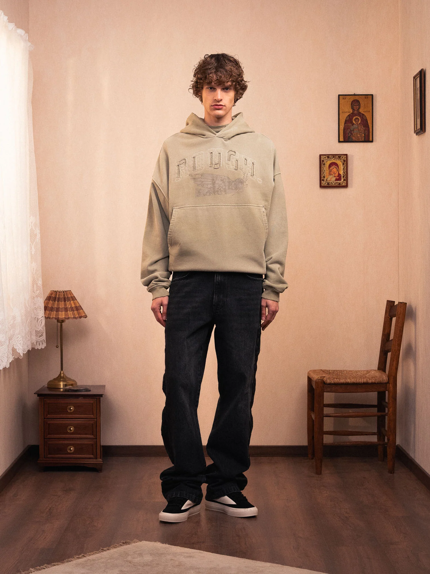 USED BIRD HOODIE - Image 4