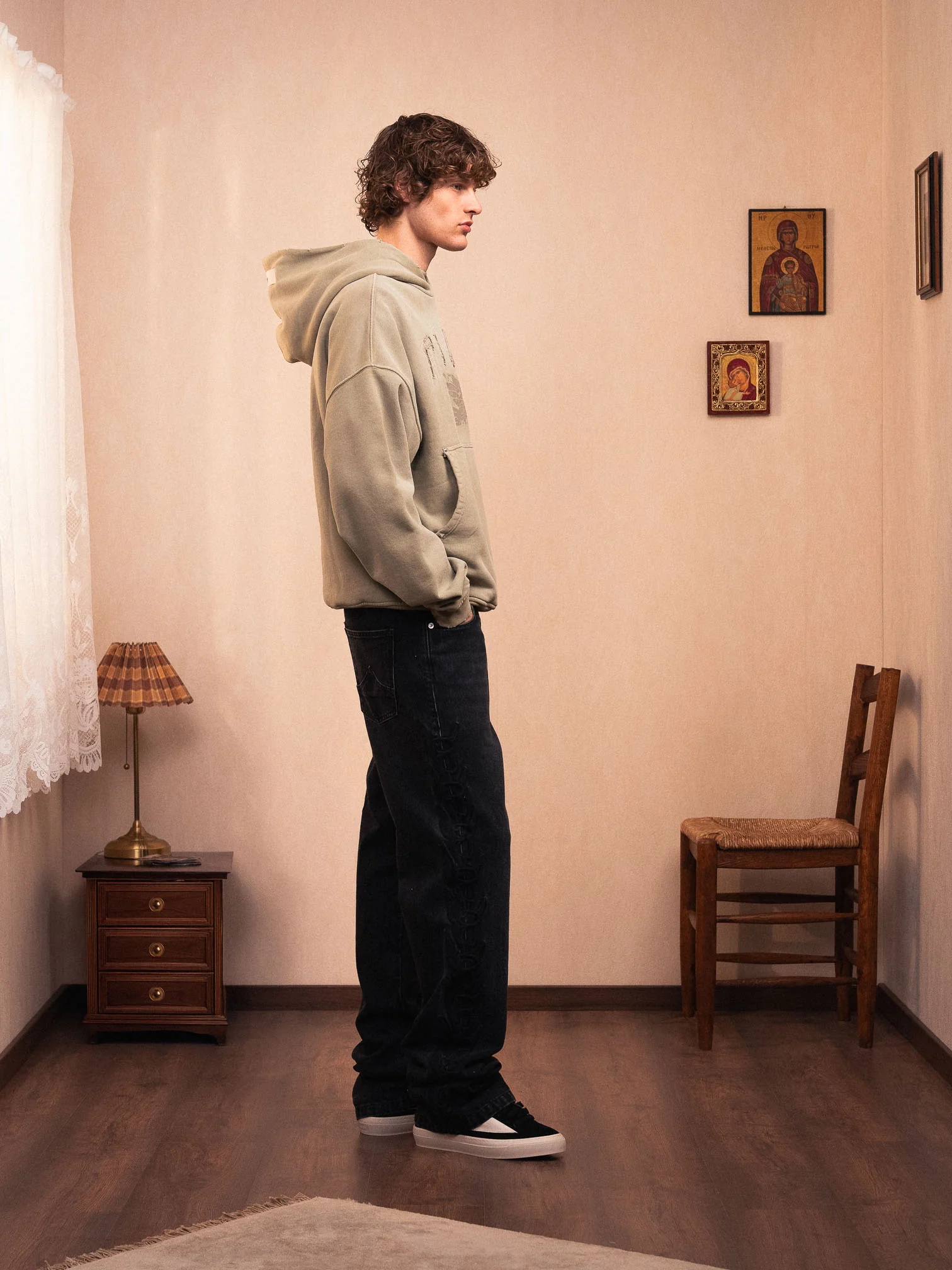 USED BIRD HOODIE - Image 5